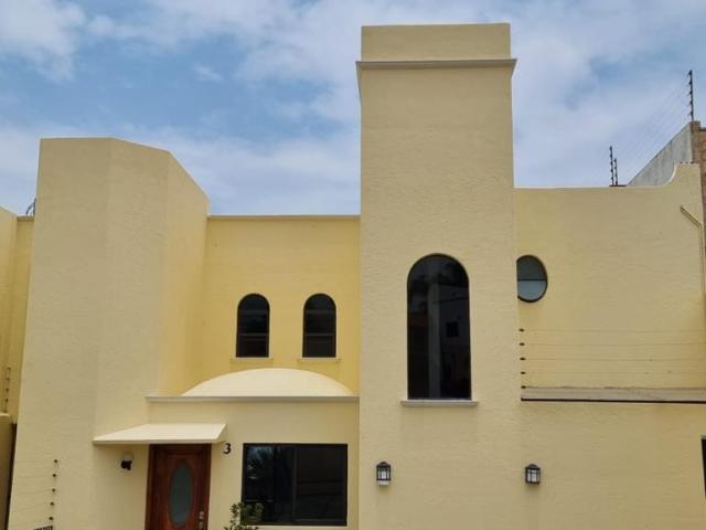 Casa en venta en fraccionamiento Punto Sublime en Ahuatl?n, Cuernavaca en $4,500,000