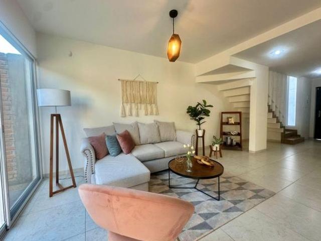 Casa en Venta en fraccionamiento Qualias ubicado a metros de Periférico y carretera Río Verde