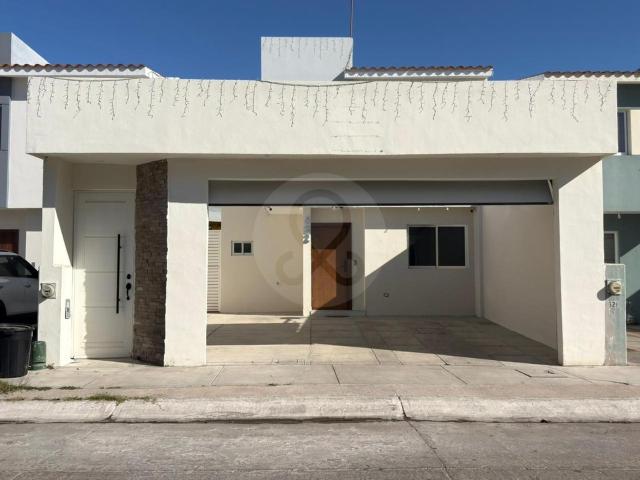 Casa en venta en Fraccionamiento Quinta Real 3 Rec?maras