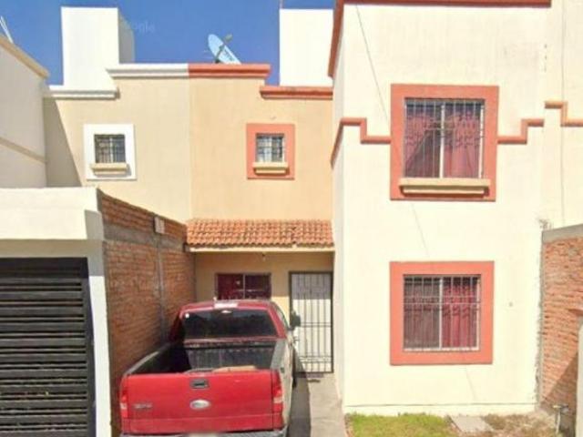 CASA EN VENTA EN FRACCIONAMIENTO REAL DE HACIENDAS AGUASCALIENTES