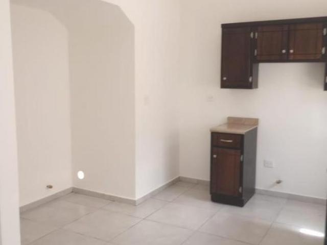 CASA EN VENTA EN FRACCIONAMIENTO, RESIDENCIAL LAS VIÑAS