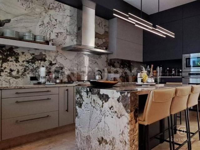 CASA EN VENTA EN FRACCIONAMIENTO RINCON DE LAS LOMAS EN CHIHUAHUA,CHIH