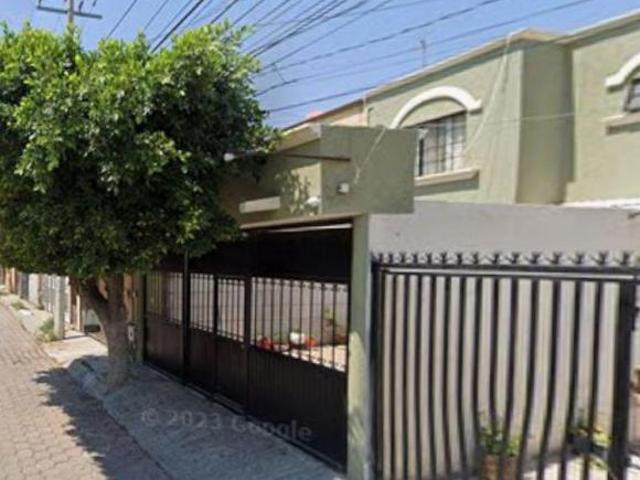 CASA EN VENTA EN FRACCIONAMIENTO SANTA MONICA QUERETARO DE ARTEAGA