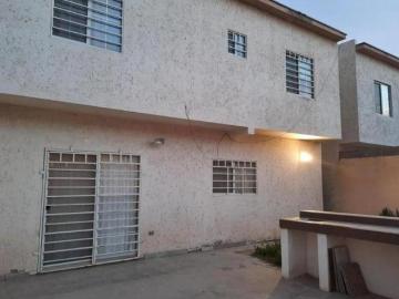CASA EN VENTA EN FRACCIONAMIENTO SENDAS CIUDAD JUAREZ CHIHUAHUA