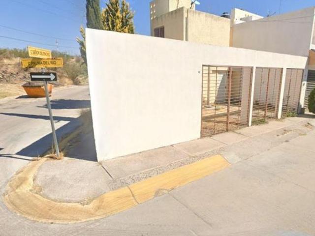 CASA EN VENTA EN FRACCIONAMIENTOLOS ENCINOS POZO BRAVO AGUAS CALIENTES