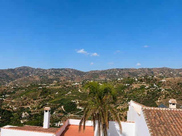 Casa en venta en Frigiliana, Málaga Costa del Sol