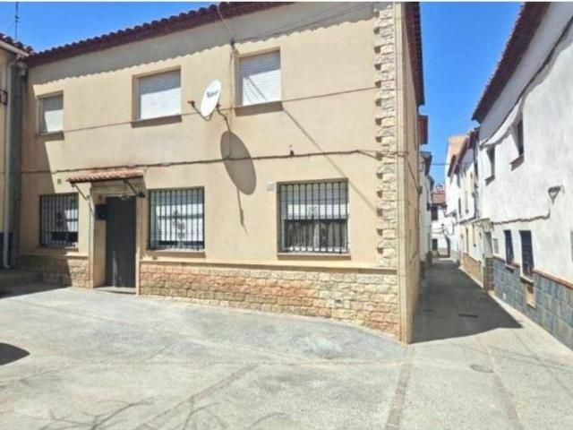 Casa en Venta en Guadix
