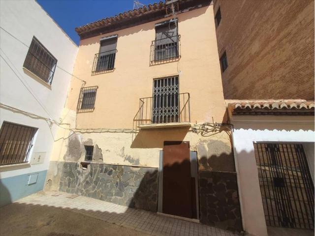 Casa en Venta en Guadix