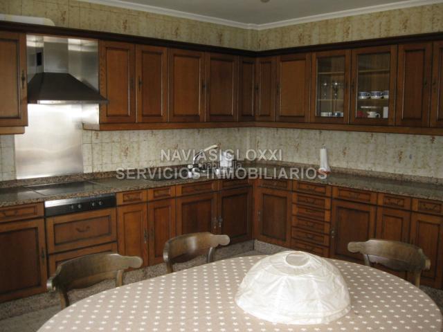 Casa en venta en Guarda A. Chalet en la guardia para reformar con 474 m2 construidos de vivienda Parcela de 5452 m2. Ideal para hospedería ya que se encuentr. Casas Guarda.