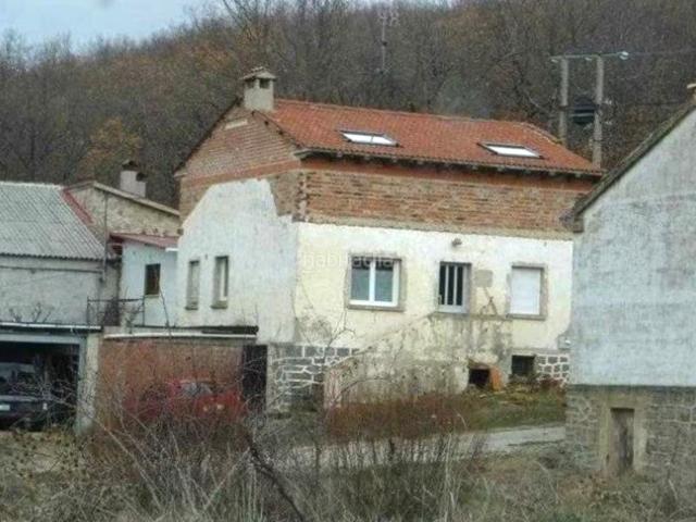 Casa en venta en Guardo. Casas.