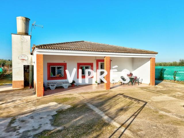 Casa en venta en Guareña. Casa de Campo en venta en Guareña. Casas.
