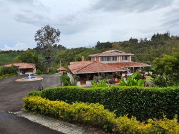 Casa En Venta En Guarne En Guarne V252477