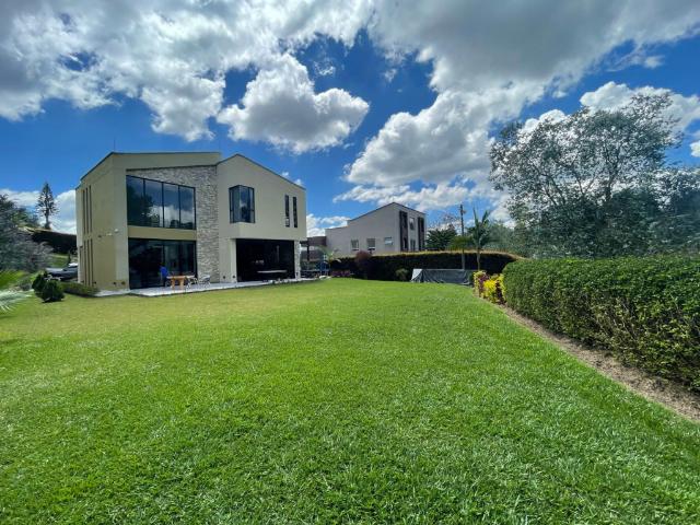 Casa En Venta En Guarne En Vereda La Clarita V269254