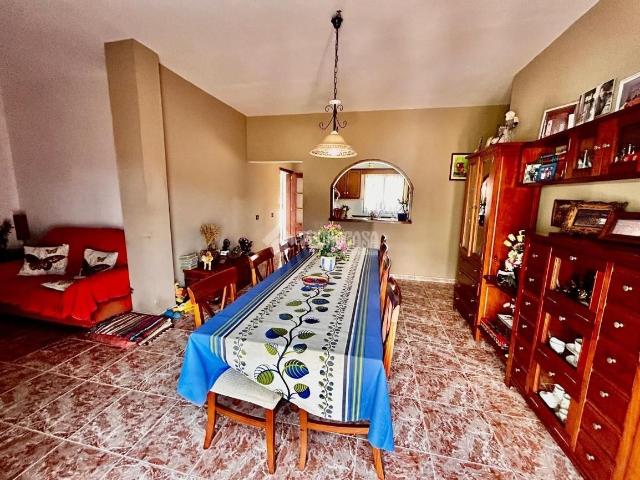 Casa en venta en Güímar, Centro. Casa en venta en Güímar. Casas.