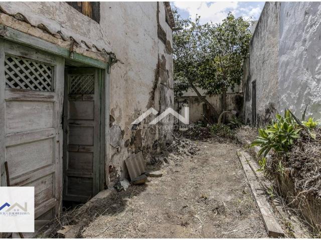 Casa en venta en Güímar, Centro. Vivienda histórica con infinitas posibilidades en el centro de Güímar. Casas.