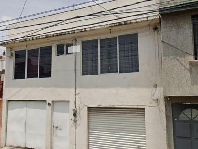 Casa en venta en Gustavo A. Madero, CDMX. CLM cartera propia