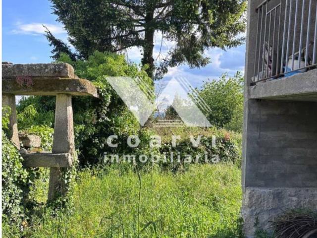 Casa en venta en Gustei para reformar