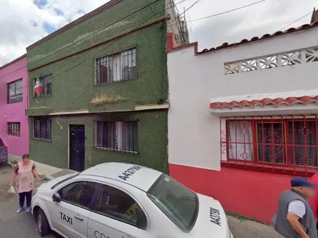Casa en venta en Gabriel Ramos Millan, Iztacalco, Ciudad de México