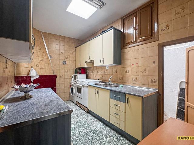 Casa en venta en Gádor. Casa de 6 Habitaciones en Gádor. Casas.