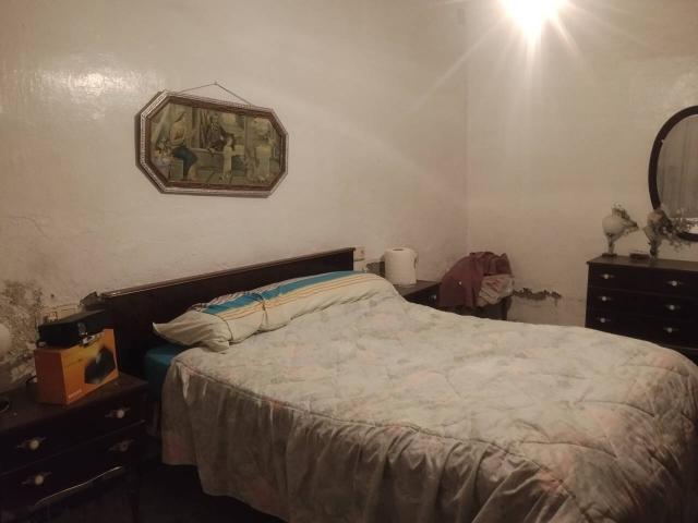 Casa en venta en Gádor, ideal para reformar