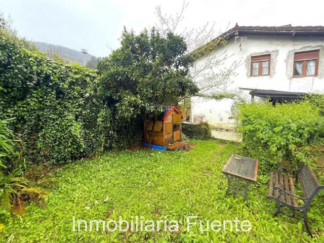 Casa en venta en Galdames. CASA CON JARDIN EN GALDAMES. Casas.