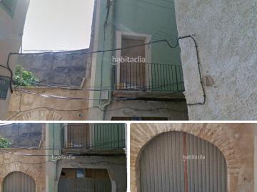 Casa en venta en Gandesa. Casa de pueblo en el centro histórico. Casas.