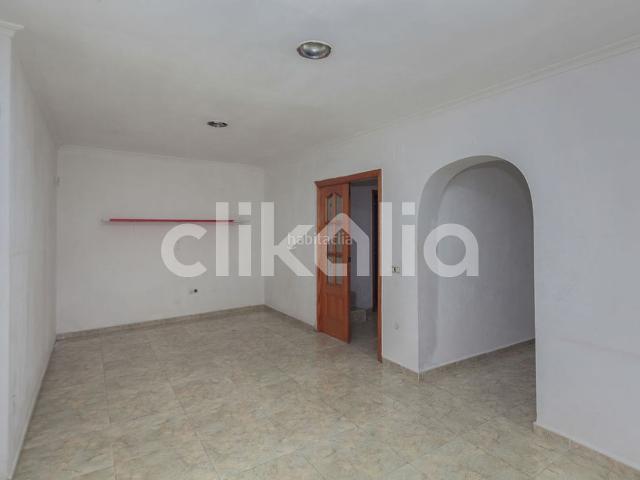 Casa en venta en Gandia, Beniopa Sant Pere. Casas.