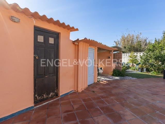 Casa en venta en Gandia, Grau de Gandía Marenys de Rafalcaid. Vivienda para inversión en Marenys. Casas.