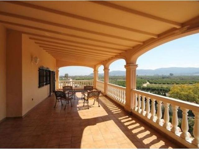 casa en Venta en Gandia. QSFG T2590