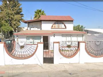 Calle Vientos Alisos Tijuana, Calle De Volcanes