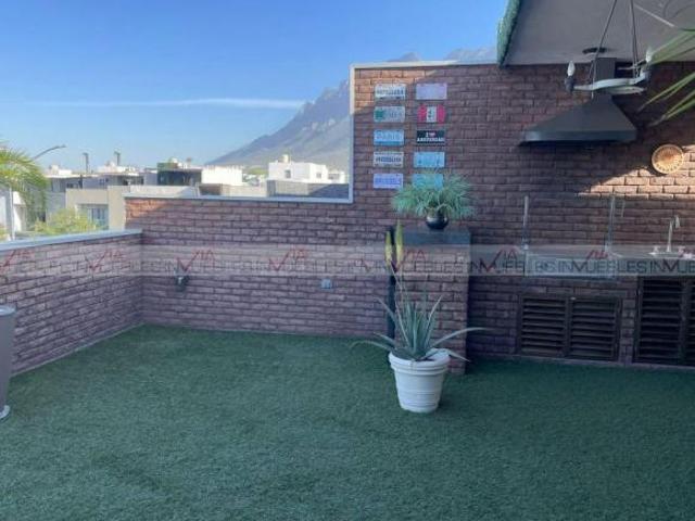 Casa en venta en Colonia Fracc. Santoral Condominio Cumbres, García