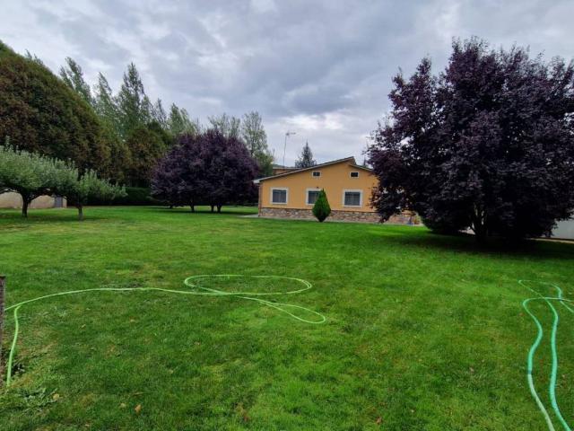 Casa en Venta en Garrafe de Torío