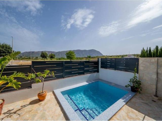 Casa en Venta en Gata de Gorgos