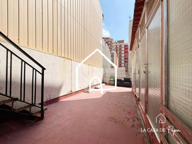 Casa en venta en Gavà, Can Tintorer Can Tries. Casa de pueblo para reformar en Gavà un lienzo en blanco para crear el hogar de tus sueños. Casas.