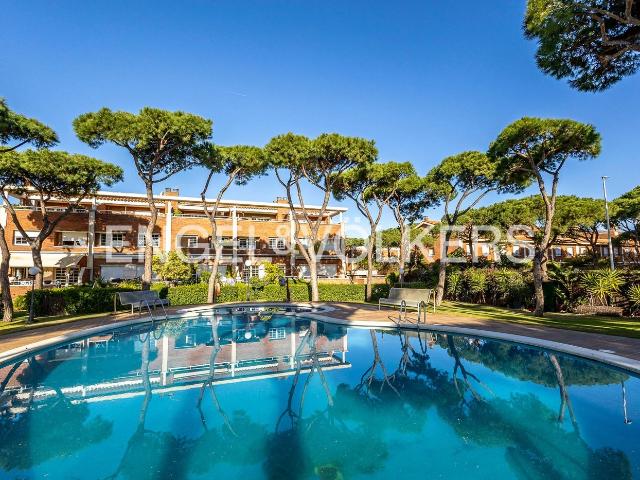 Casa adosada en venta en Gavà, Gava Mar. Fantástica casa adosada a 100 mts de la playa. Casas adosadas.