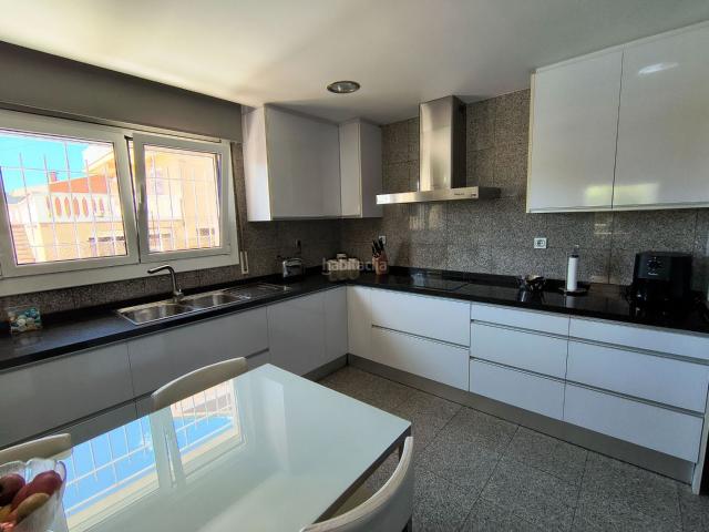 Casa en venta en Gavà, La Sentiu. Casas.