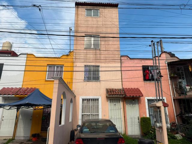 Casa en Venta en Geovillas de la Independencia, San Mateo Otzacatipan, Estado de México