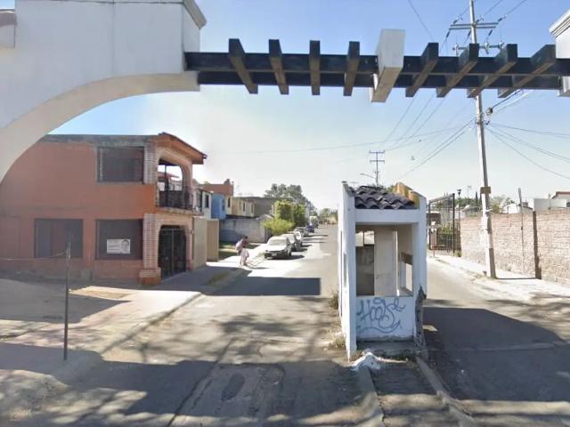 Casa en venta en Geovillas La Arbolada, Tlajomulco de Zúñiga, Jalisco