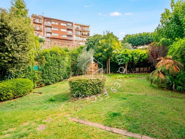 Casa en venta en Gelida. Casas.