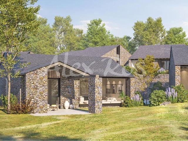 Casa en venta en Ger Pirineos. EN GER, CASA EN EXCLUSIVA PLETA, JARDÍN PRIVADO, VISTAS DE IMPACTO. Casas.