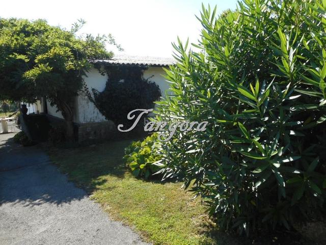 Casa en venta en Getxo, Santa María de Getxo. Magnífico chalet unifamiliar en un precioso enclave de Getxo. Casas.