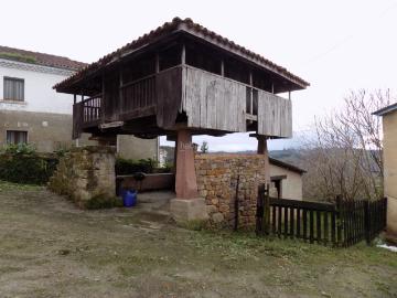 Casa en venta en Gijón, La Pedrera. VENTA DE CASA EN RUEDES, CON HORREO Y CUADRA. GIJON. ASTURIAS. Casas.
