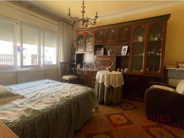 Casa en venta en Girona, Taialà Germans Sabat. Casa amb gran potencial a Taialà, Girona. Casas.