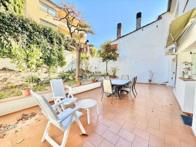 Casa en venta en Girona, Carme Vistalegre. Casa en Girona. Casas.