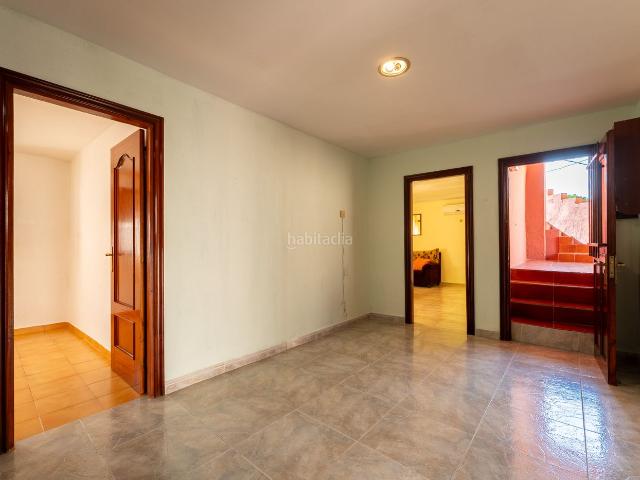 Casa en venta en Girona, Sant Daniel. CASA DE UNA SOLA PLANTA CON DOS TERRAZAS Y GARAJE DOBLE EN TORRE GIRONELLA. Casas.