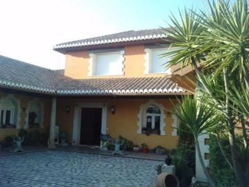 Casa en venta en Gójar. Casa en venta en Gojar, 5 dormitorios. Casas.