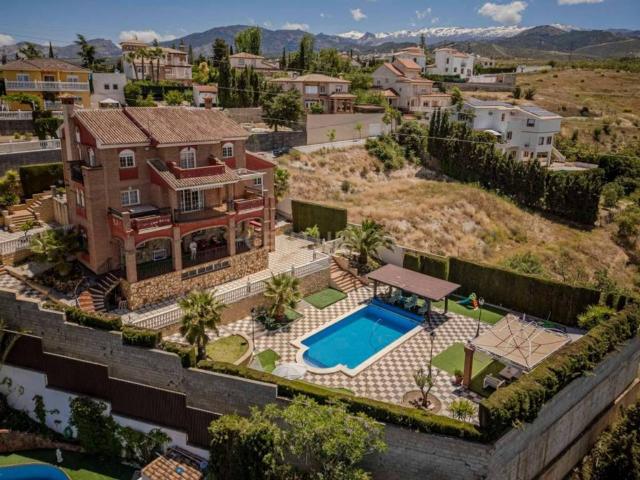 Casa en Venta en Gójar