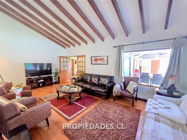 Casa en Venta en Golf de Manquehue / Camino Del Remanso