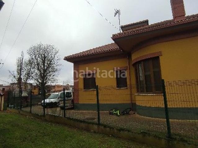 Casa en venta en Gordaliza del Pino. Casas Gordaliza del.