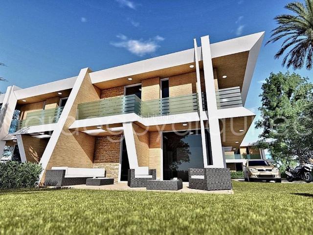 Casa en venta en Gorliz. Vivienda unifamiliar en Gorliz. Varios terrenos disponibles en la zona. Casas.